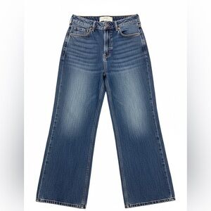 Hollister Ultra High-Rise Baggy Jeans